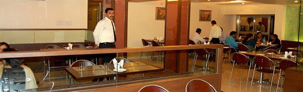 Hotel Bhagyalaxmi Shirdi Ngoại thất bức ảnh