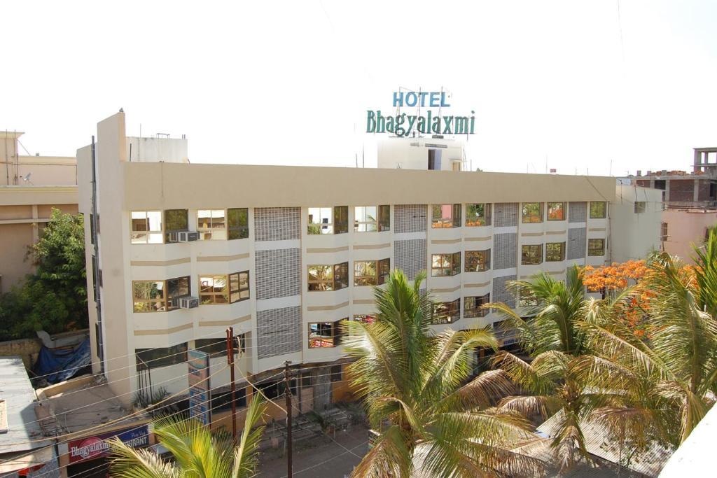 Hotel Bhagyalaxmi Shirdi Ngoại thất bức ảnh
