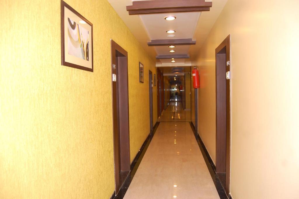 Hotel Bhagyalaxmi Shirdi Ngoại thất bức ảnh